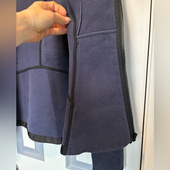2/$40 Lululemon Soft Zip-Up Jacket, Running, Casual, Sweater - Picture 9 of 9